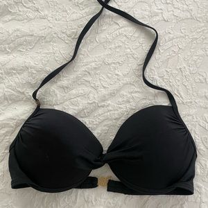 Victoria’s Secret bikini top